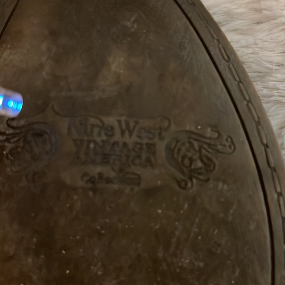 Nine West vintage America collection, gray leather ankle boots. Size 8 - Picture 7 of 7